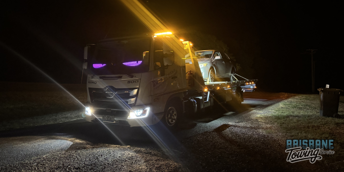 Night Towing Safety Tips While Waiting For Tow Truck